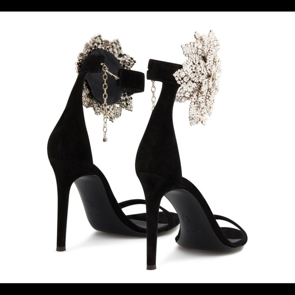 Authentic Guiseppe Zanotti Suede Sandal - Picture 3 of 10